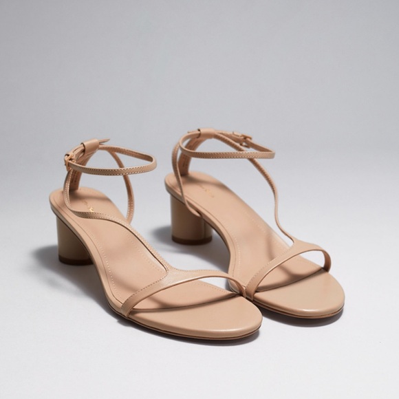 & OTHER STORIES minimalist block heel sandals - Picture 2 of 10